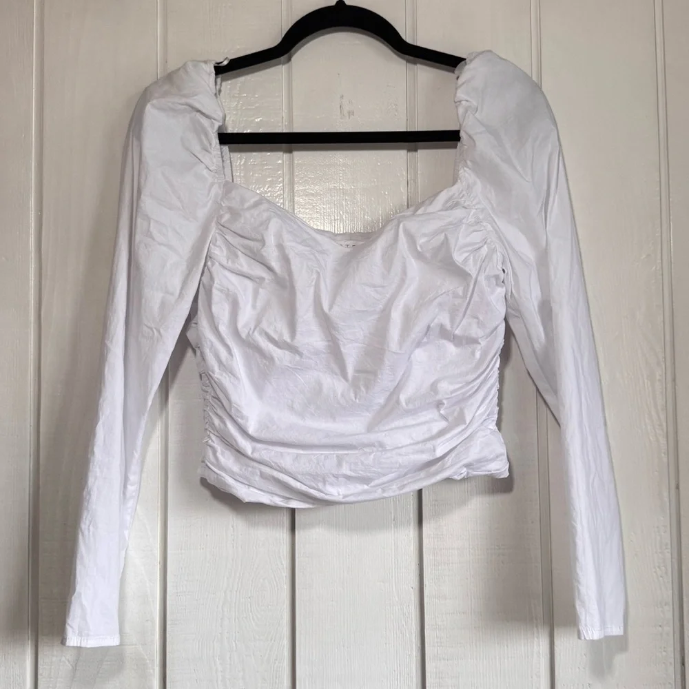 ASTR The Label White Puff Sleeve Ruched Top